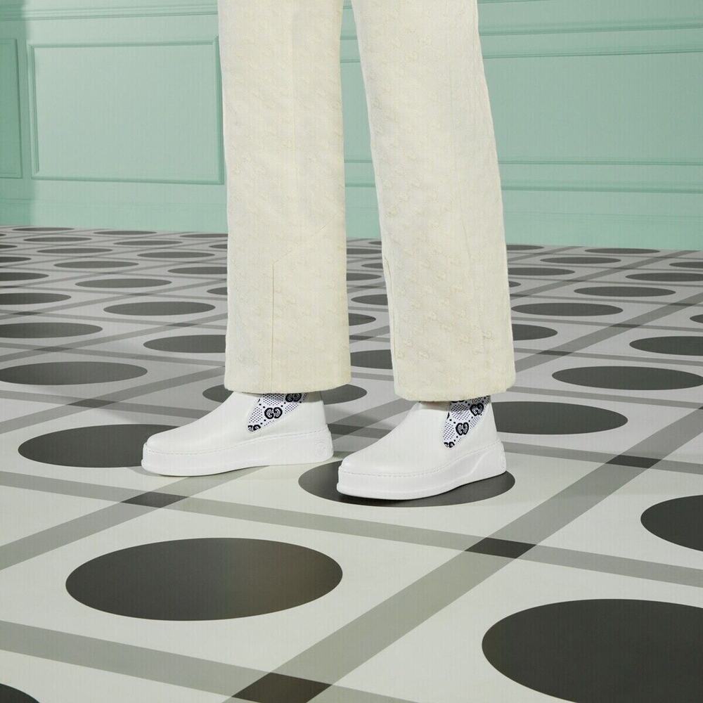 Gucci Platform 37.5/ US 7.5 GG Supreme Leather Chelsea Boots White NWB $1,100 - Picture 5 of 10